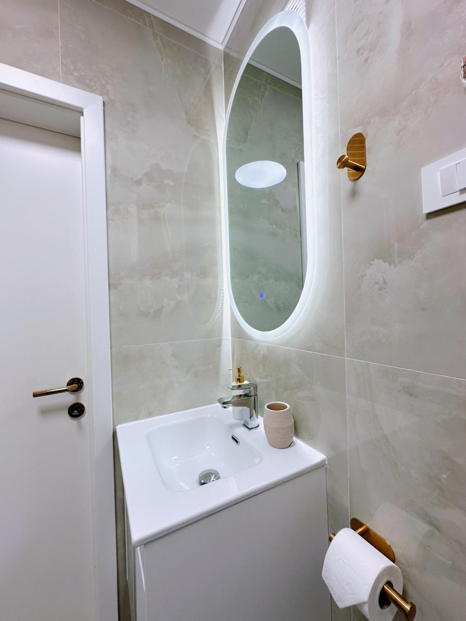 Luxury Apartment Ames Rijeka Exterior photo